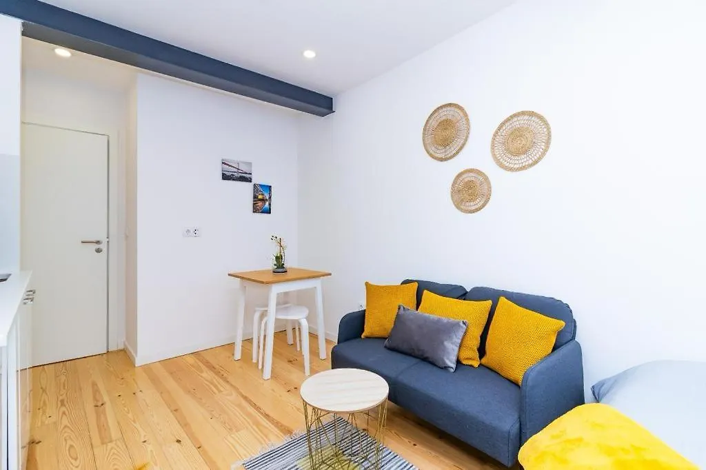 Mourarias Place - Yellow Studio Lisbon 0*,