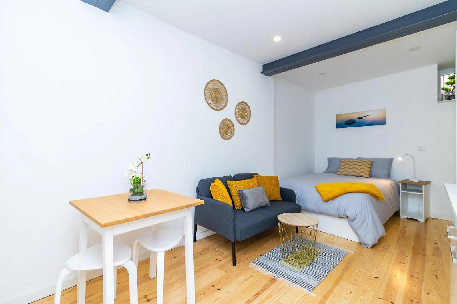 Mourarias Place - Yellow Studio Lisboa البرتغال